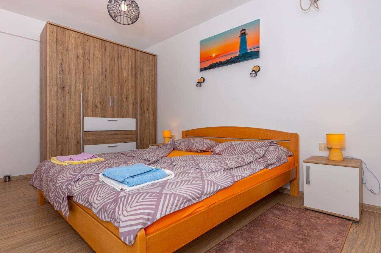 Apartman Sare 茨里克韦尼察 外观 照片