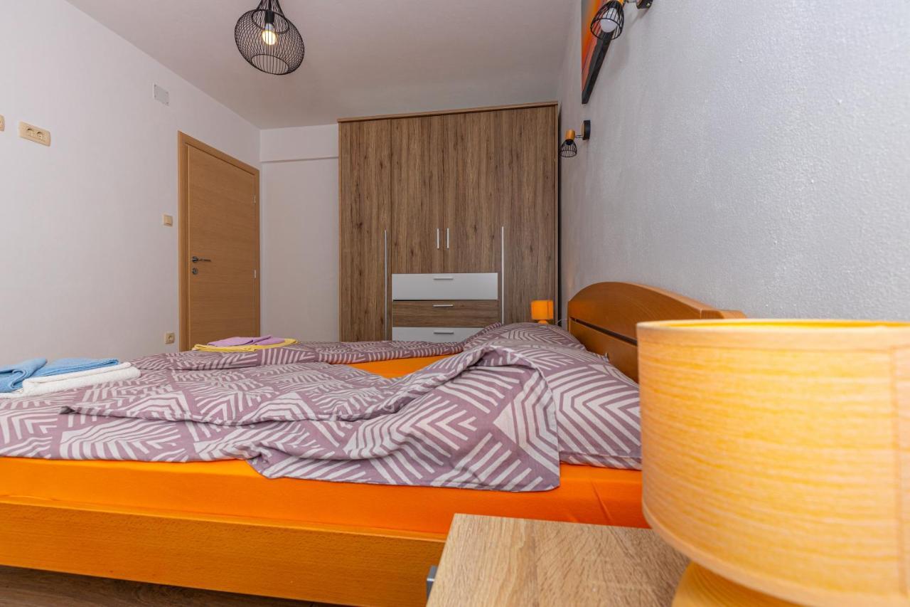 Apartman Sare 茨里克韦尼察 外观 照片
